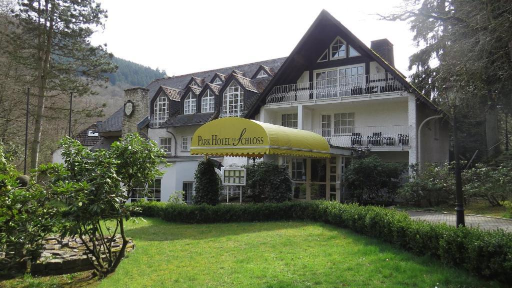 Park Hotel Am Schloss Ettringen  المظهر الخارجي الصورة